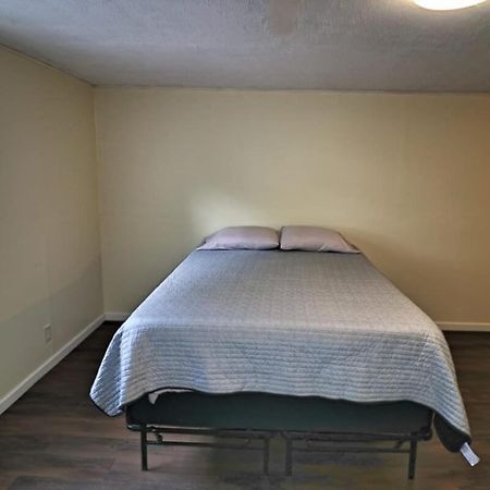 A Simple And Convenient Spot For Travelers Hotell Knoxville Eksteriør bilde